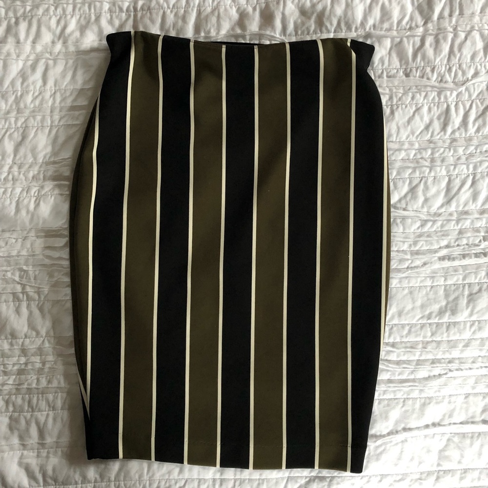 H&M striped pencil skirt